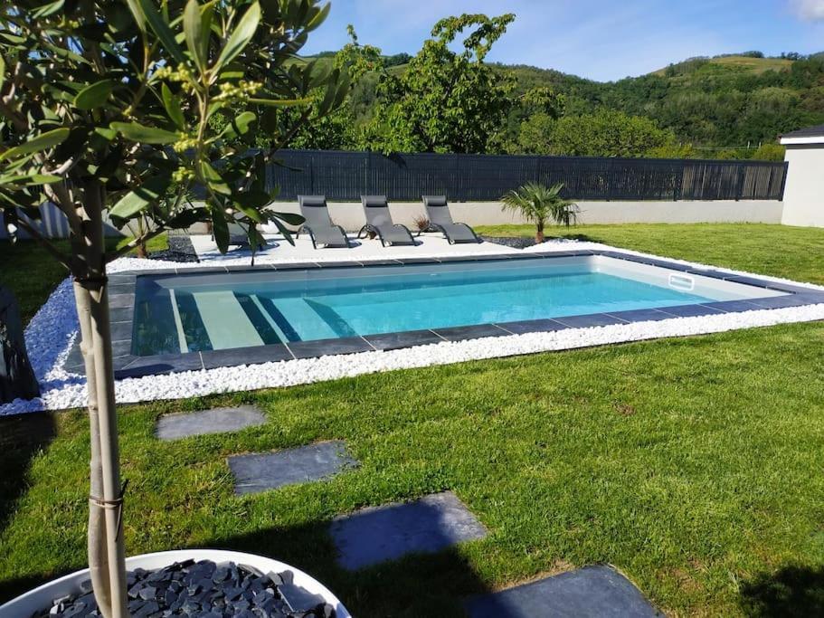 Chambre & Sdb Privee Avec Piscine En Bord De Via Rhona Sarras Exterior photo